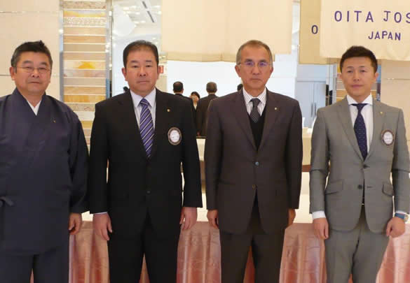 ���i�f�G�